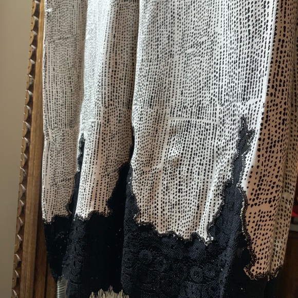 H&M midi skirt - Picture 3 of 4